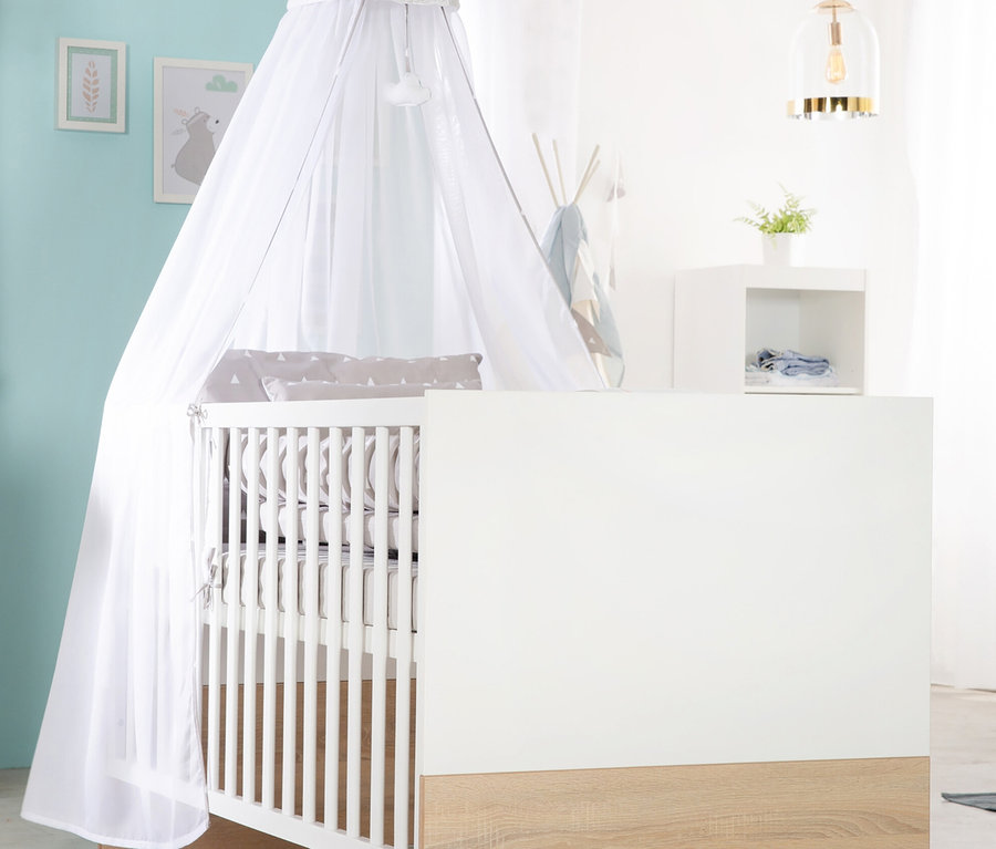Kinderzimmer mit roba »Gabriella« Kinderzimmerset mit breiter Wickelkommode und Bett.