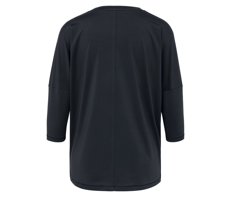 Detailansicht der Rückseite eines dunkelblauen Dreiviertelarm-Shirts.