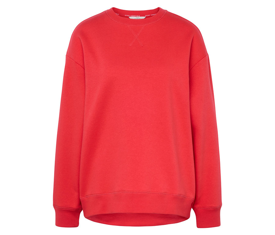 Roter Pullover mit langen Ärmeln.