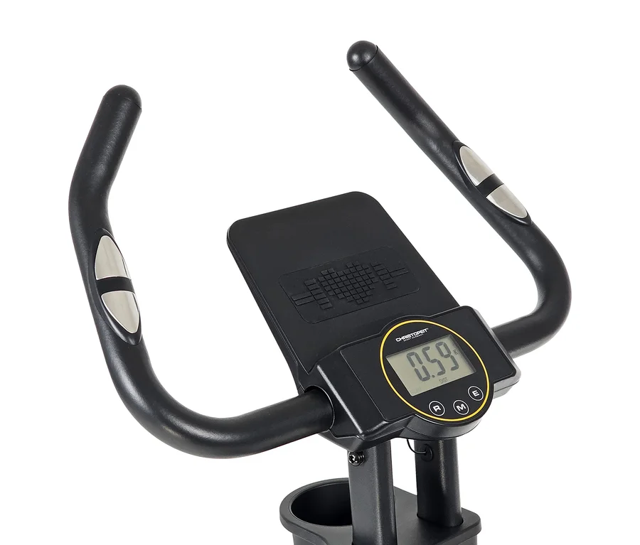 Detailansicht des Lenkers und Displays eines Heimtrainers.