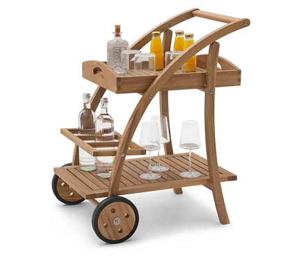 Barwagen mit abnehmbarem Tablett mit Getränken und Gläsern auf zwei Ebenen.