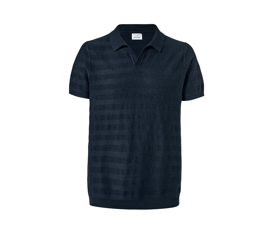Marineblaues Leinen-Poloshirt mit kurzen Ärmeln.