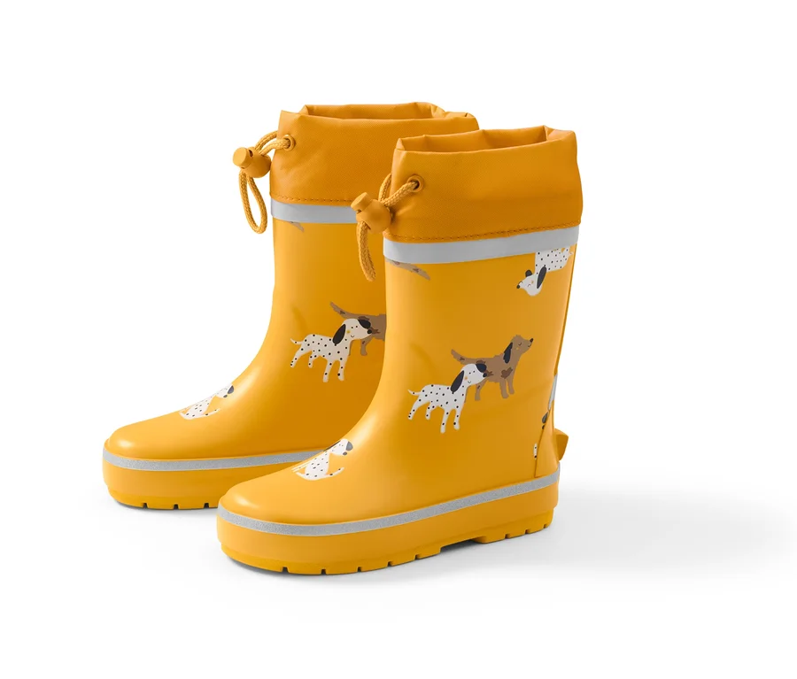 Gelbe Gummistiefel mit Hundemuster.