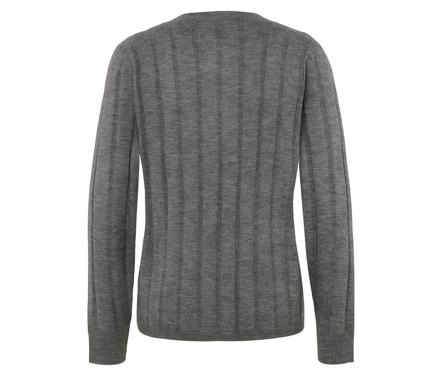 Grauer Strickpullover mit langen Ärmeln von hinten.