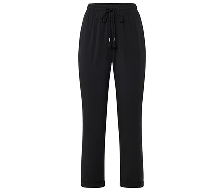Schwarze Hose mit Kordelzug.