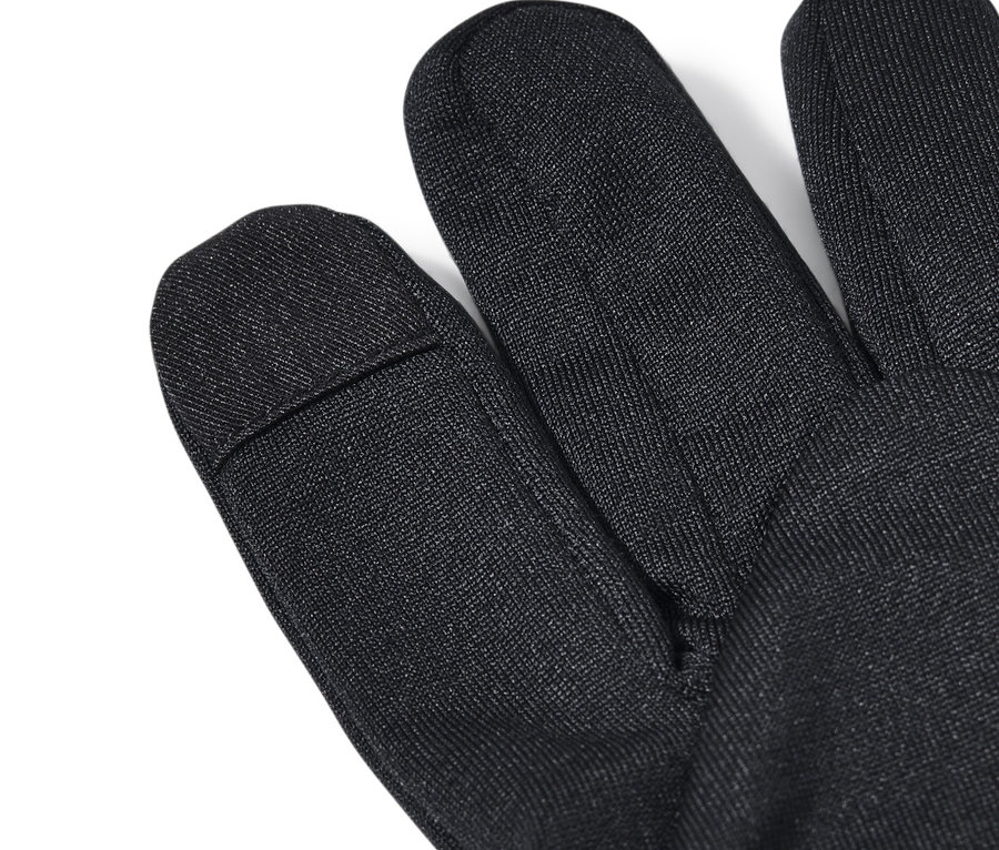 Detailansicht eines schwarzen Klapp-Laufhandschuhs auf weissem Hintergrund.