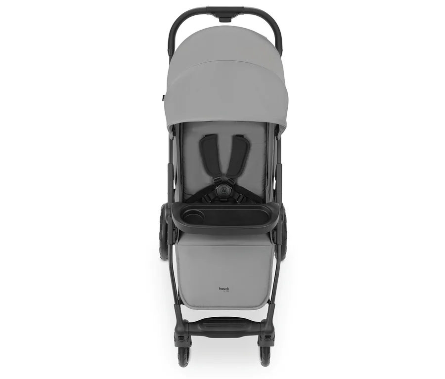 Grauer Kinderwagen von vorn.