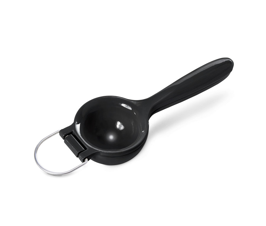 Eine schwarze Zitruspresse.