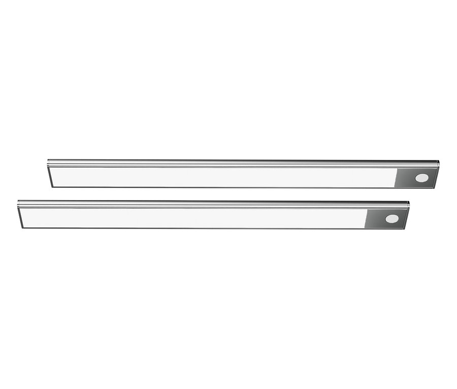 Zwei LED-Akku-Multifunktionsleuchten »CN3« mit Fernbedienung liegen parallel zueinander.