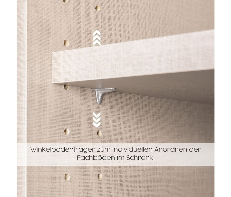 Detailansicht eines Regalbords im rauch Drehtürenschrank »Butte«, befestigt mit einem Winkelbodenträger.