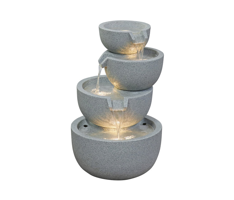 Ein 4-stufiger LED-Gartenbrunnen »Rama« mit fließendem Wasser und Beleuchtung.