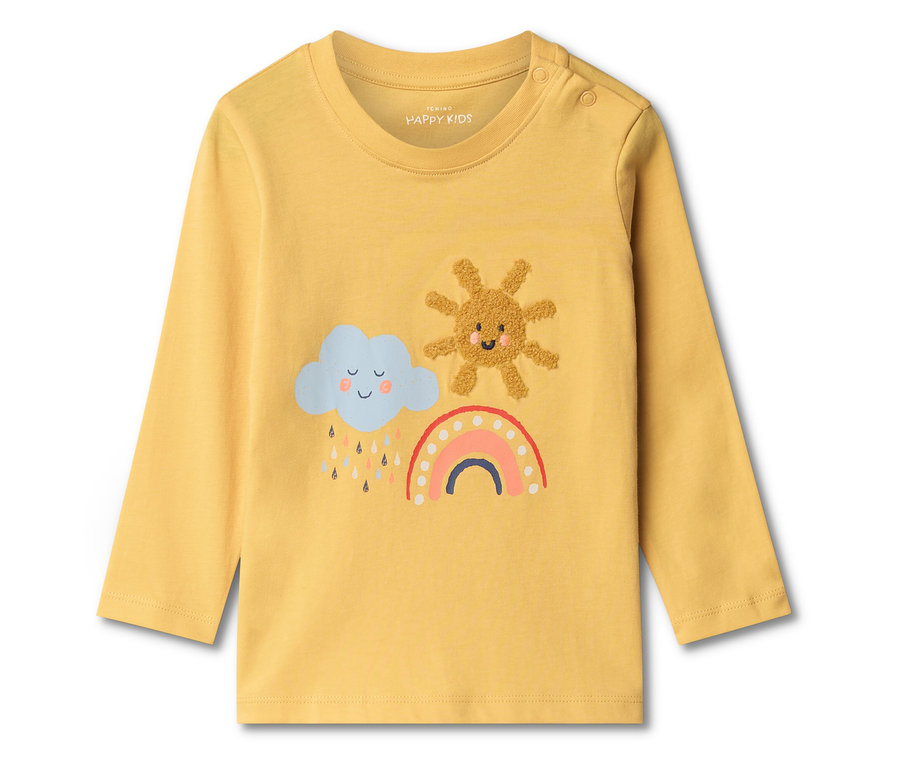 Ein gelbes Langarmshirt mit einer Wolke, einer Sonne und einem Regenbogen darauf.