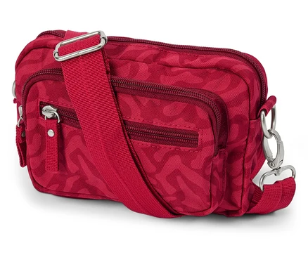 Rote Sicherheits-Umhänge-und-Bauchtasche mit Reißverschlüssen und verstellbarem Gurt liegt auf einem weißen Hintergrund.