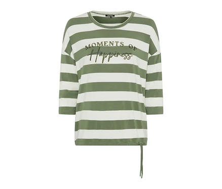 Weiß-olivgrünes gestreiftes T-Shirt mit 3/4-Ärmeln, Aufschrift "MOMENTS OF Happiness" und Kordelzug am Saum.