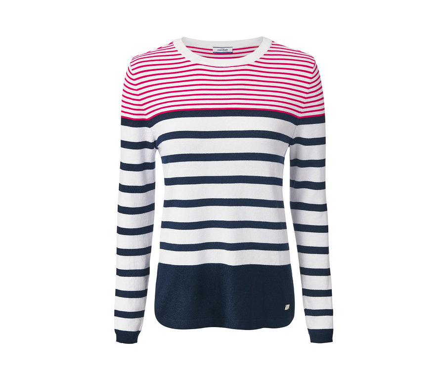 Gestreifter Feinstrickpullover.