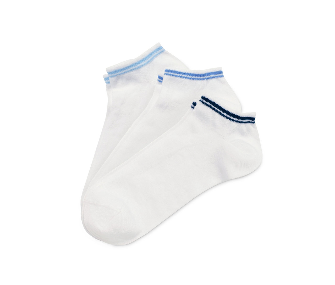 Drei Paar weiße Sneakersocken.