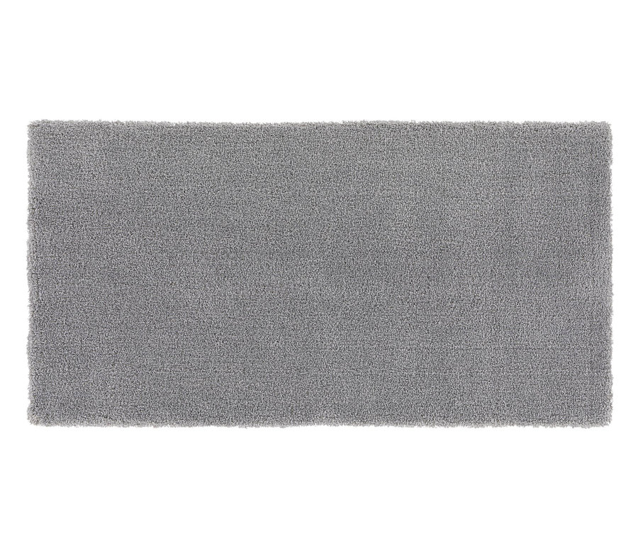 Ein hellgrauer Teppich »Mellow«.