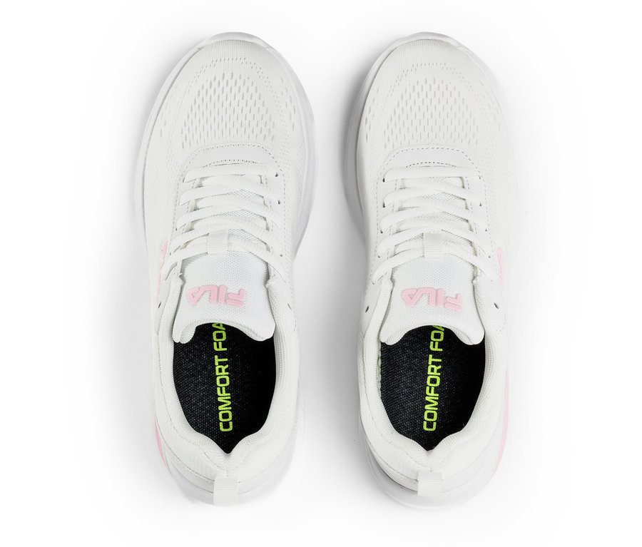 Zwei weiße FILA Specctris Damen-Sneaker liegen nebeneinander.