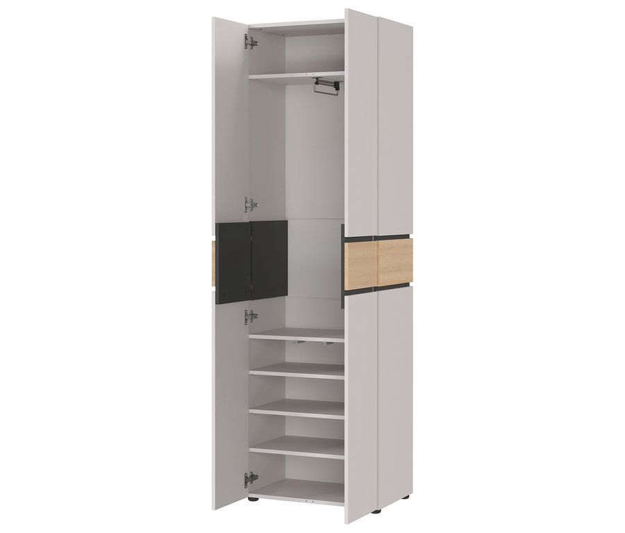 Offener, weißer Kleiderschrank mit Einlegeböden, einer Kleiderstange und einer Tür mit schwarzen und holzfarbenen Akzenten.