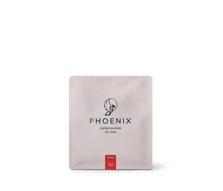 Nahaufnahme einer rechteckigen Packung Phoenix - Red Omni-Roast - 350 g Ganze Bohne Kaffee.