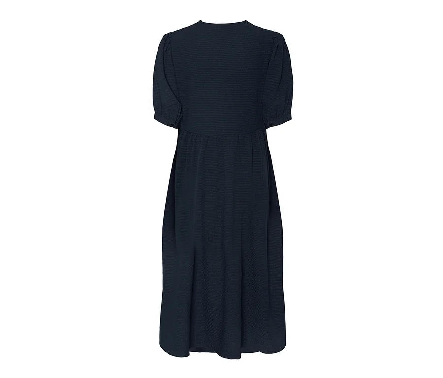 Dunkelblaues, gekrepptes Blusenkleid mit kurzen Ärmeln.