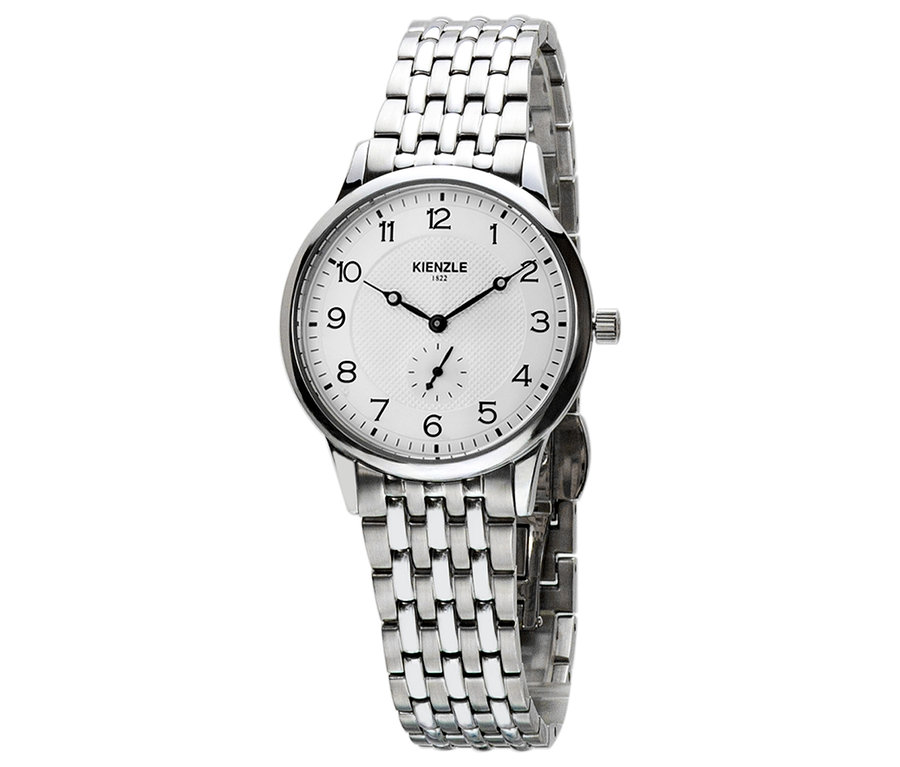 Nahaufnahme der weißen Kienzle »Lady Elegance« Uhr mit silbernem Gliederarmband.