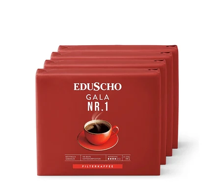 Vier Packungen Eduscho Gala Nr. 1 gemahlener Kaffee, jede in roter Verpackung mit einer Tasse Kaffee darauf.