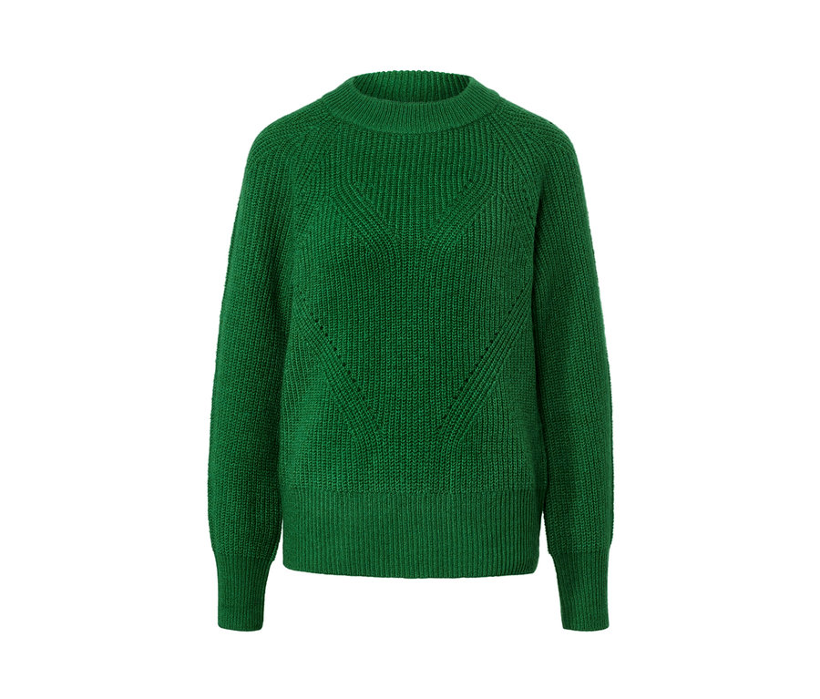 Grüner Strickpullover.