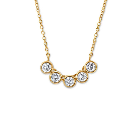 Goldene 925 Silber Kette Tennis Zirkonia mit fünf Zirkonia-Steinen.