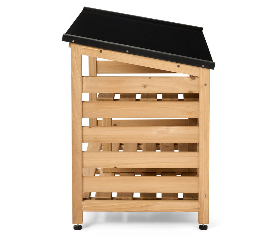 Ein Outdoor-Schuhregal aus Kiefernholz mit schwarzem Dach.