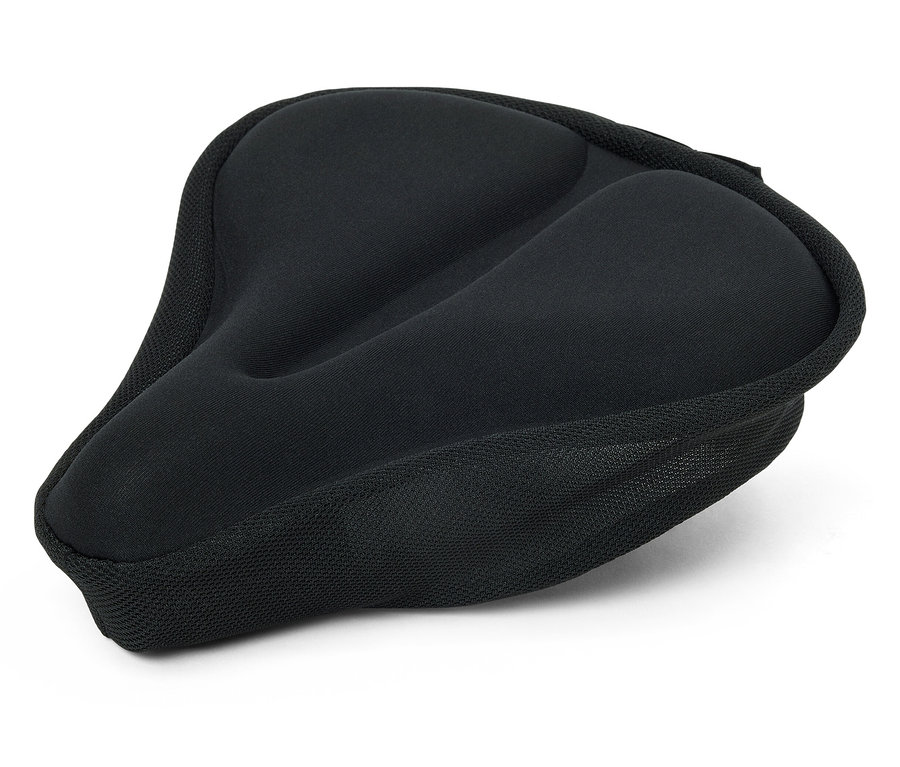 Ein schwarzer Fahrradsattelbezug liegt auf einem weißen Hintergrund.