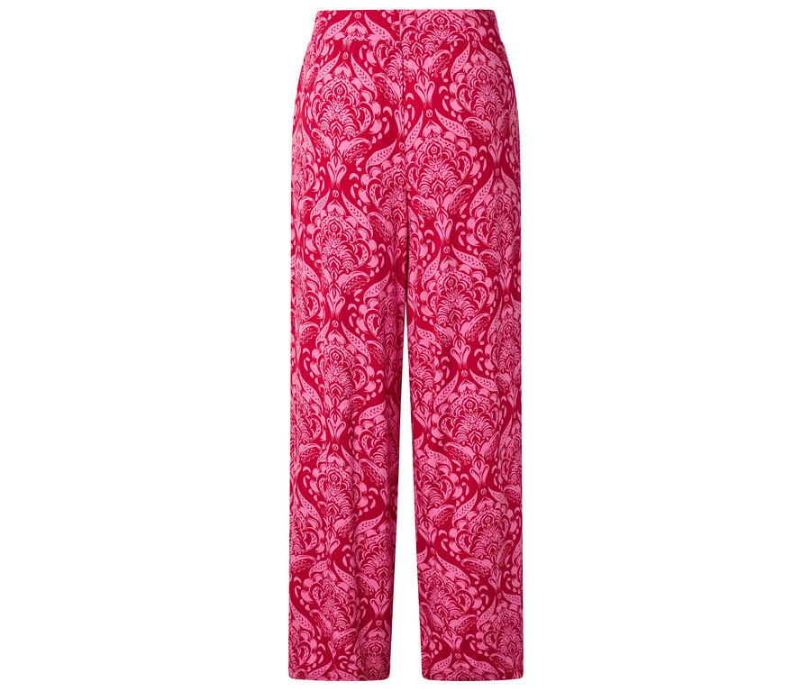 Eine lange, rote Hose mit hellrosa, floralem Muster.