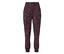Lila Jogginghose mit schwarzem Leopardenmuster, hoher Bund und elastische Bündchen.