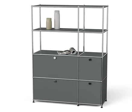 Ein graues modulares Regal mit Vasen und einer Zeitschrift.
