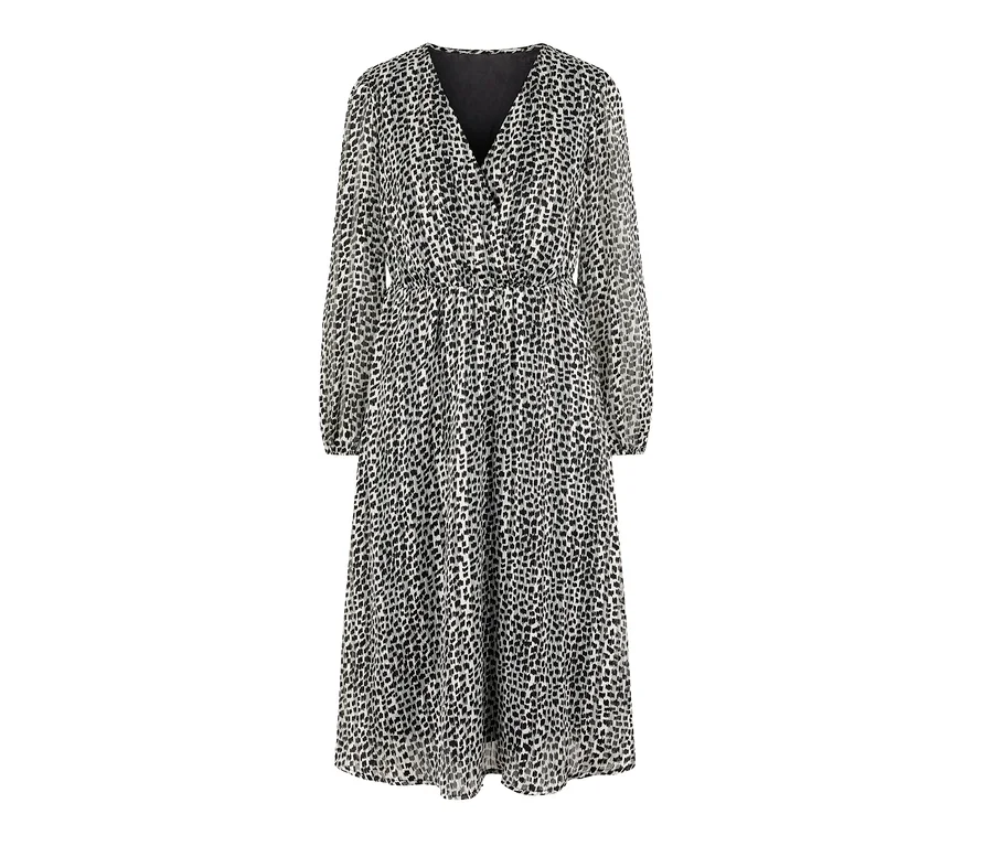 Ein Kleid mit Print.