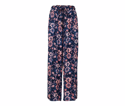 Web-Relaxhose mit Blumenmuster.