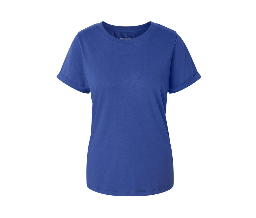 Blaues Sportshirt.