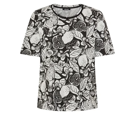 Das Olsen Shirt mit einem Allover-Muster aus Blumen und Blättern in Schwarz und Weiß.