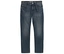 Tom Tailor TT MARVIN STRAIGHT Jeans mit Stretch, Mid Stone Blue Grey Denim, liegen auf einem weißen Hintergrund.