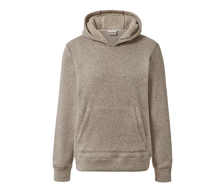 Ein beiger Strickfleece-Midlayer mit Kapuze und Kängurutasche.