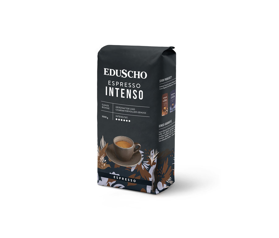 Ein 1 kg-Beutel Eduscho Espresso Intenso Ganze Bohne steht auf einer Fläche.