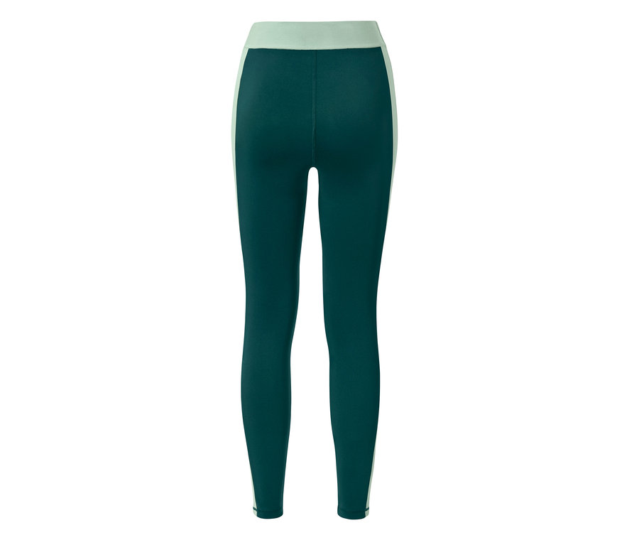 Detailaufnahme einer dunkelgrünen Sporttight von hinten.
