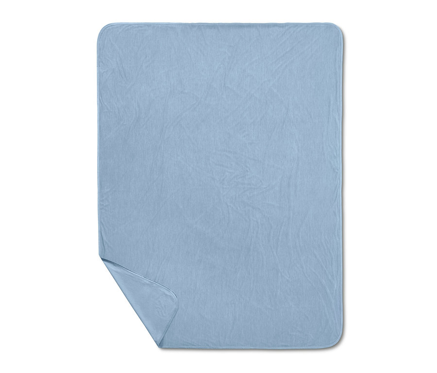 Eine blaue Kühldecke.