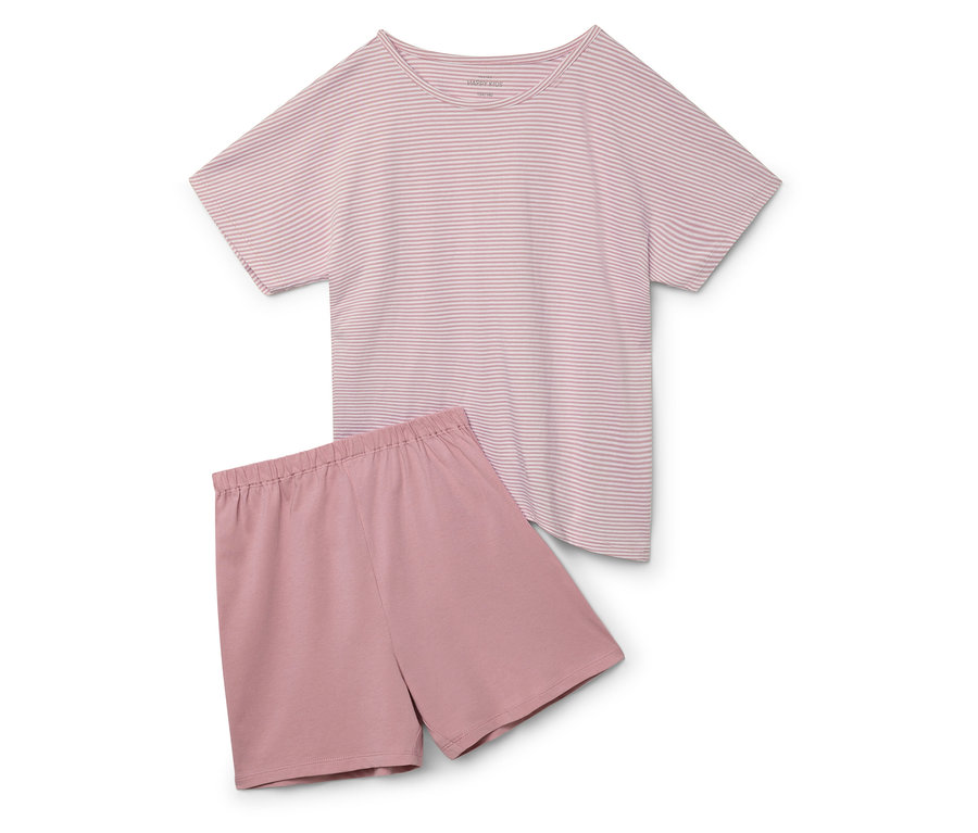 Ein rosa gestreiftes T-Shirt und rosa Shorts liegen auf einem weißen Hintergrund.