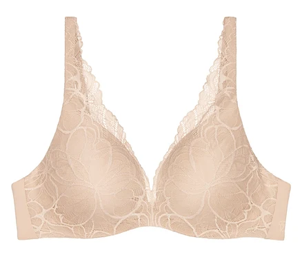 Nude beige Triumph Body Makeup Illusion Lace WP BH.