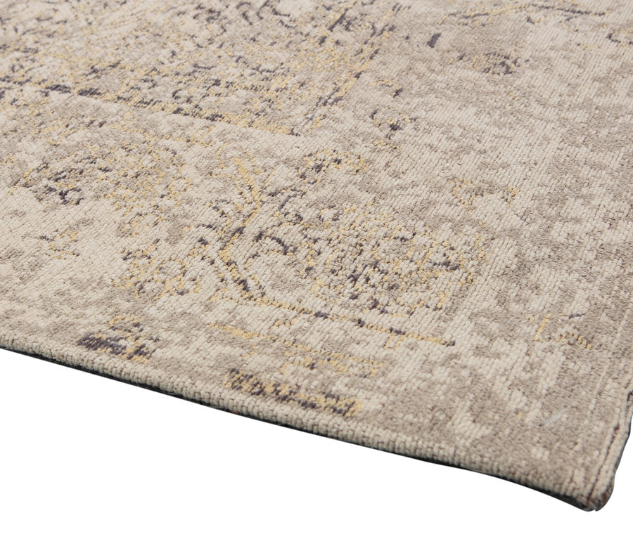 Detailansicht des mehrfarbigen Woood Teppichs „Eric“ (170 x 240 cm).