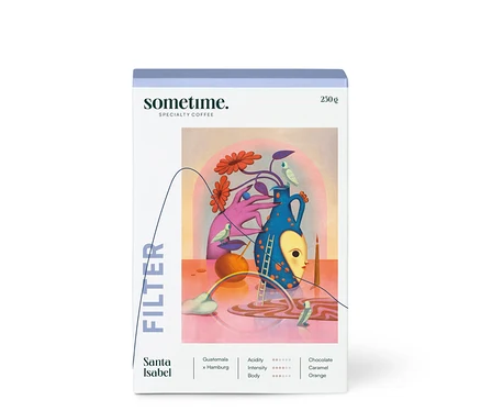 Packung sometime - SANTA ISABEL Filterkaffee - 250 g Ganze Bohne mit Illustration einer Kanne, Früchten und Blumen.