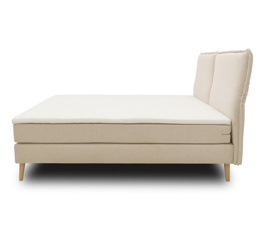 Beiges DOMO collection Boxspringbett mit Rückenfunktion, ca. 180 x 200 cm, inklusive Topper.