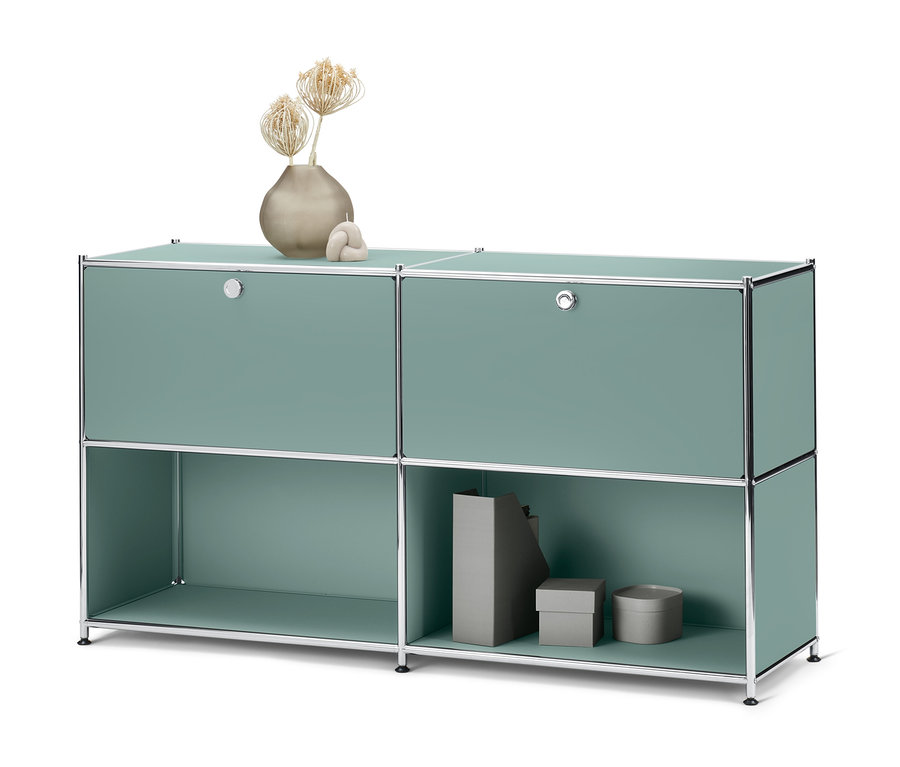 Salbeigrüne Sideboard »CN3« mit 2 versetzbaren Klappfächern.