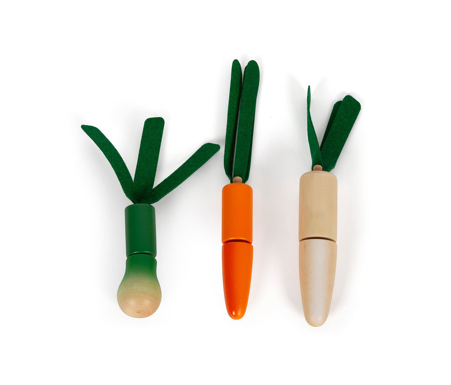 small foot Schneide-Set Obst und Gemüse »fresh« auf weißem Hintergrund.